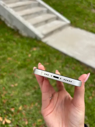 Barbada Apple IPhone 13 128 gb Branco Estelar 