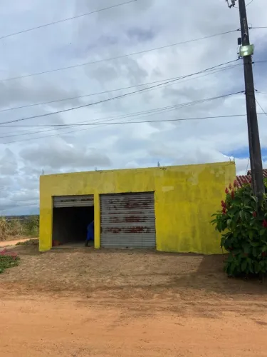 Galpão de lanje com terreno pra fz o que quiser *66/ *49