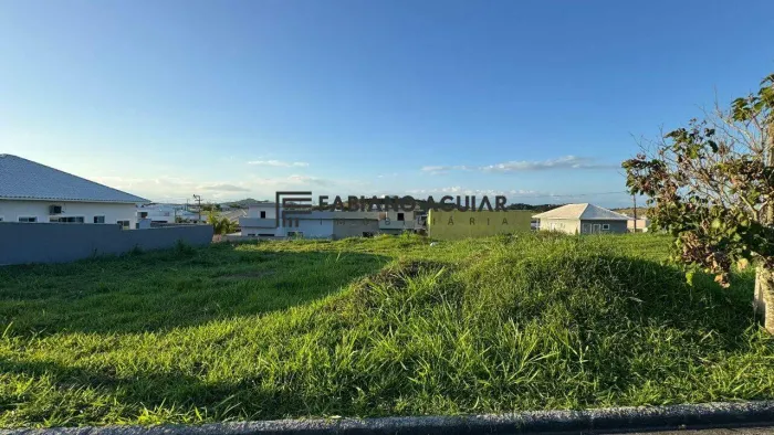Terreno de condomínio em Araruama, 360m2 - R$ 100.000,00 - Collynas Park