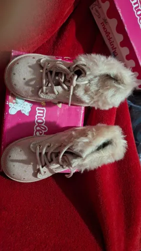 Botinha menina n 22 semi nova