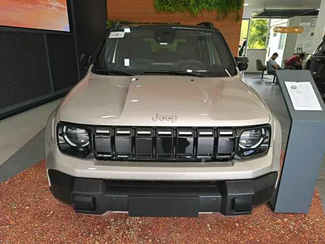 Jeep Renegade Sahara T270 1.3 Turbo 4x2 Aut. 2027