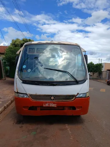Vendo Mercedes LO915