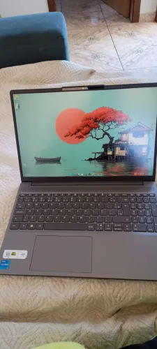 Notebook Lenovo IdeaPad Slim 3, i5 13° geração, 8gb Ram Ddr5 (expansivel) e Ssd 500gb.