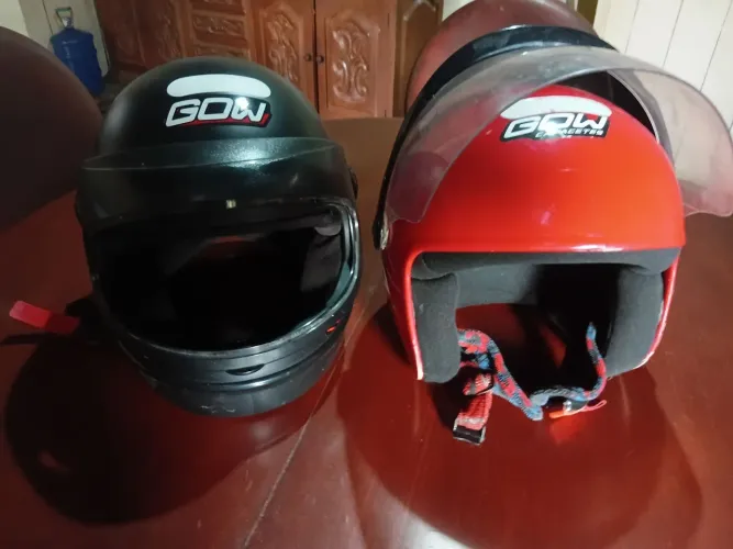 Capacete