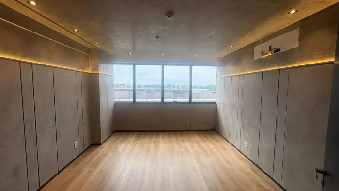 Cristal Corporate Alugo Sala Comercial ao lado do Shopping Bosque Grão-Pará