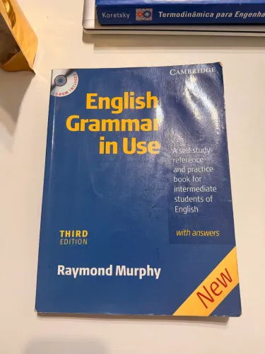 Livro English Grammar in Use (Murphy)