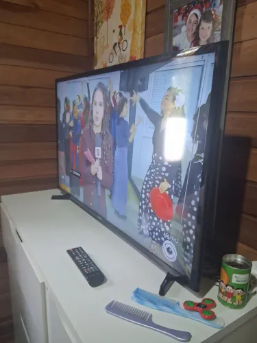TV de Led Samsung 40" barbada 690,00