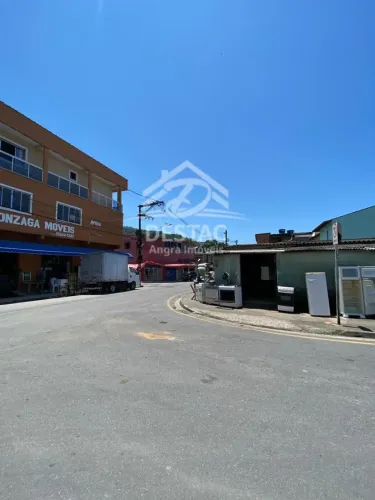 Terreno com RGI em avenida principal no bairro Parque Mambucaba