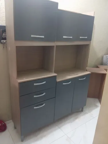 Armário semi-novo 7 messes de uso