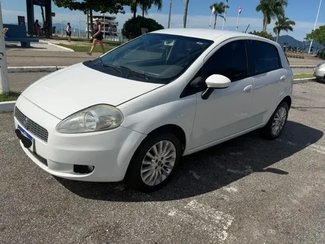 Fiat Punto ELX 1.4 Fire Flex 8V 5P 2010