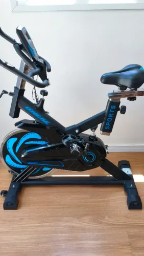 Bicicleta ergométrica - bike Spinning