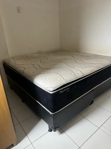 Cama box queen