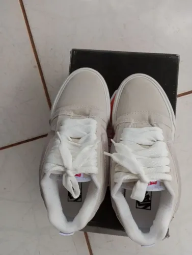 Vendo tênis Vans número 36 novo