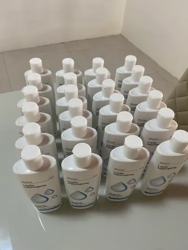 Loção adstringente corporal e facial
