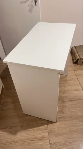 Escrivaninha pequena
