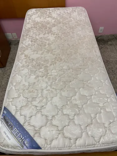 Colchão solteiro molas ensacadas