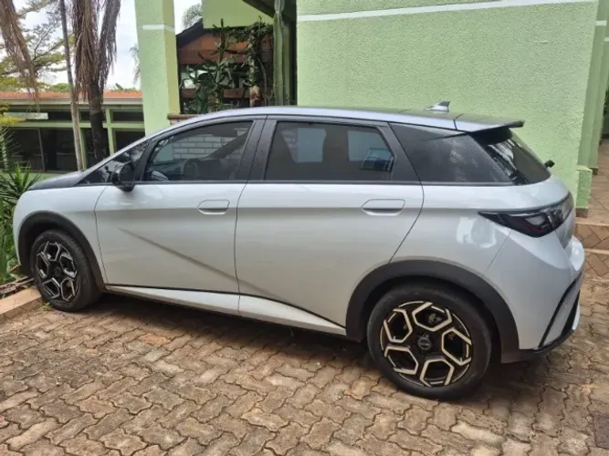 BYD Dolphin Plus (Elétrico) 2025