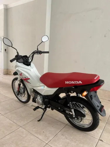 Vendo pop 110 moto praticamente zero com apenas uma semana de uso  moto nova vale apena 