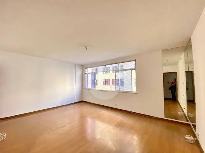Apartamento com 3 dormitórios à venda, 110 m² por R$ 880.000,00 - Icaraí - Niterói/RJ