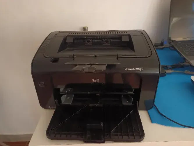 Impressora Laserjet P1102w com wifi