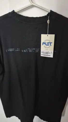Oakley x Piet Camiseta Caution Ripped Vintage Black