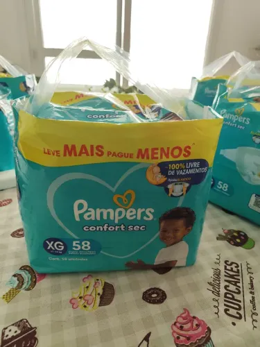 Fraldas Pampers 