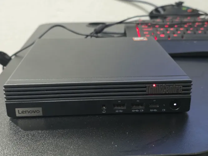 MiniPC Gamer Lenovo Ryzen 5 8500GE 16Gb/256Gb (2x8Gb) DDR5 5600Mhz Wifi6 + Randeom 740M