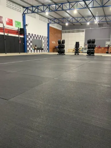 PISO EMBORRACHADO DIRETO DE FABRICA
