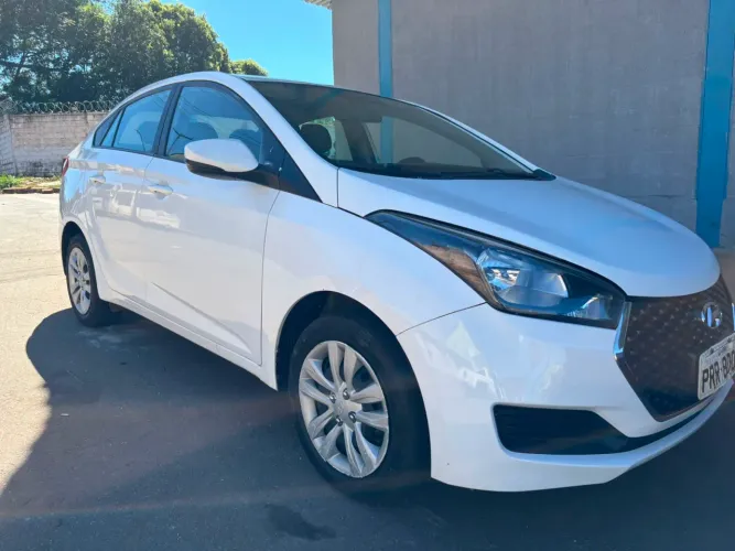 Hyundai HB20S C.plus/c.style1.0 Flex 12V Mec. 4P 2019