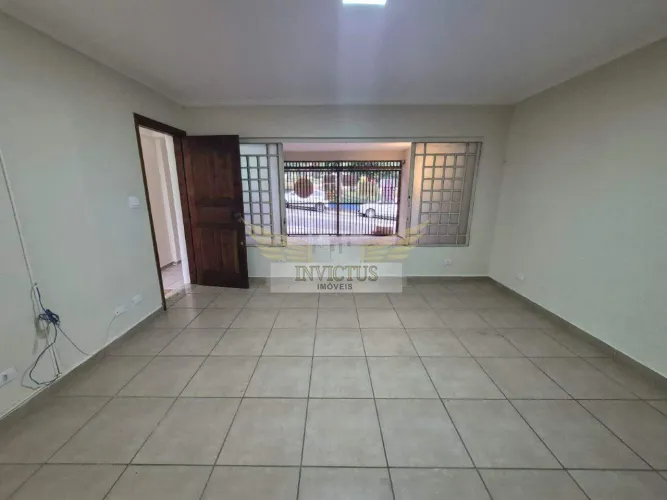 Sobrado com 3 Quartos para Alugar, 250m² - Santa Maria, São Caetano do Sul/SP.