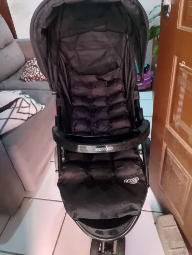 CARRINHO DE BEBÊ