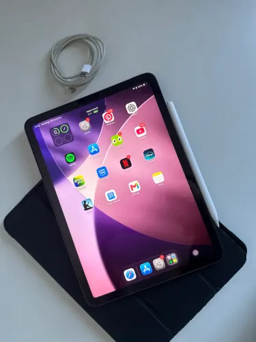 iPad Air 5ª Geração com Apple Pencil 2ª Geração 