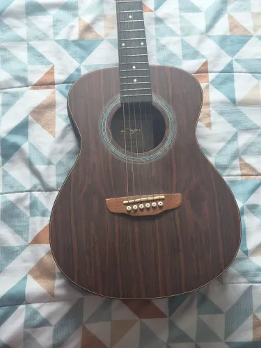 Violão Rozini Mini Elétrico (Usado - Detalhe no Nut)