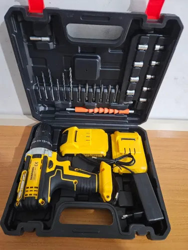 Parafusadeira e furadeira 2 Baterias 48V + Maleta