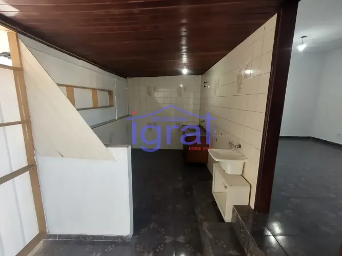 Casa com 1 dormitório para alugar por R$ 784,10/mês - Jardim Rey - Diadema/SP