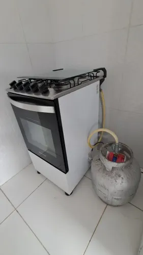 FOGÃO  EXCELENTE PRA VENDER HOJE