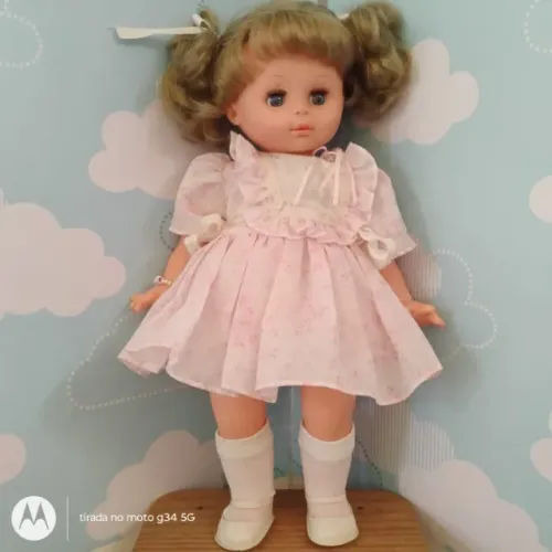 Boneca antiga Dolly da estrela - 1988