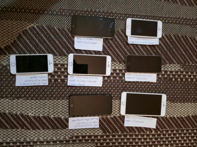 7 iphones , peça ou concerto