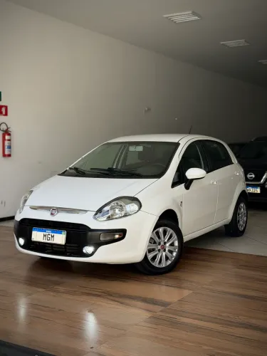 Fiat Punto Attractive Italia 1.4 F.flex 8V 5P 2016