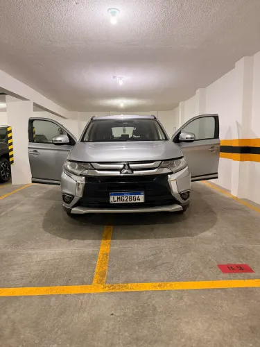 Mitsubishi Outlander 2.0 16V 160cv Aut. 2016