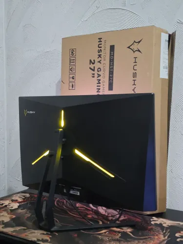 Monitor Husky 27p curvo 180hz