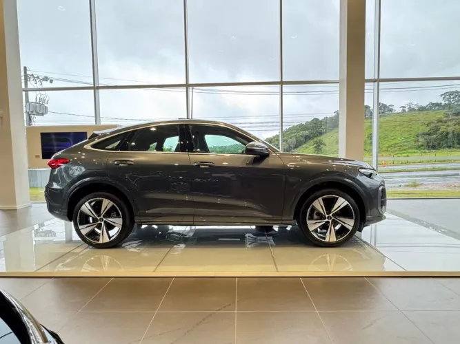 Audi Q5 Sportback S-line 2.0 TFSI Quat.s-tron 2026