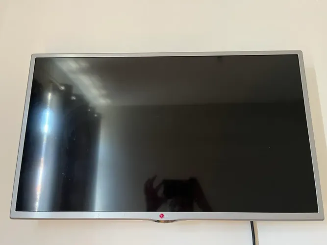 Smart TV LG 32" (modelo 32LB58)