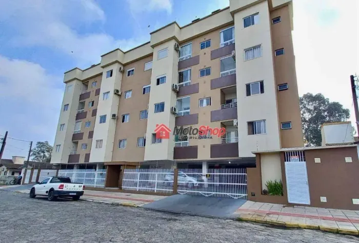 Apartamento com 2 dormitórios para alugar, 52 m² por R$ 1.700,00/mês - Vila São José - Ara