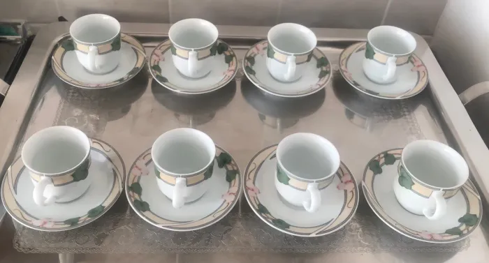 SCHIMIDT original 08 xícaras com pires para café!
