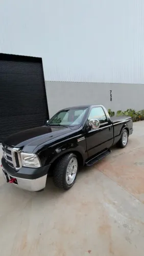 Ford F-250 XLT 4.2 TB Diesel 2005