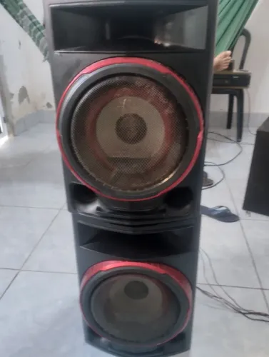Caixas de som LG