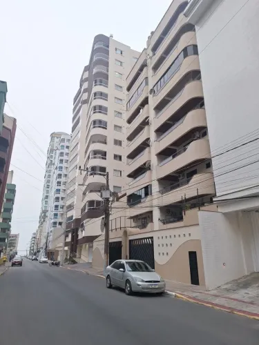 IMÓVEL PARA VENDA COM 3 DOR SENDO UMA SUITE, 300 MTS DO MAR EM MEIA PRAIA - ITAPEMA -SC
