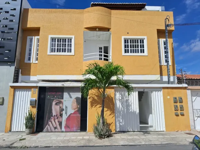 CASA - 4 em 1 - MORAR e GANHAR DINHEIRO - 740 MIL