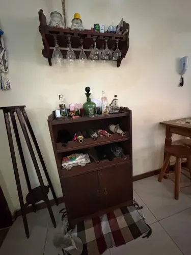 Bar de madeira 
